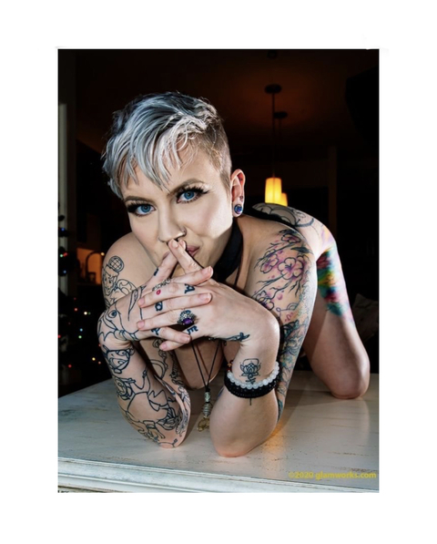 khaotic_kitty @khaotic_kitty cover picture