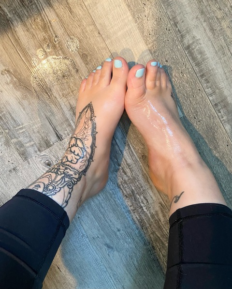 Killerfeetxo @killerfeetxo cover picture