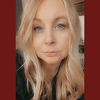 kinkylexy (Kinky Housewife) OnlyFans Leaked Content 

 profile picture