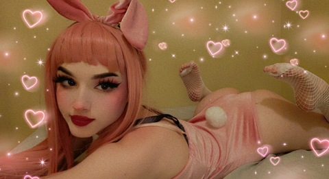 Kells @kittenkellsbells cover picture