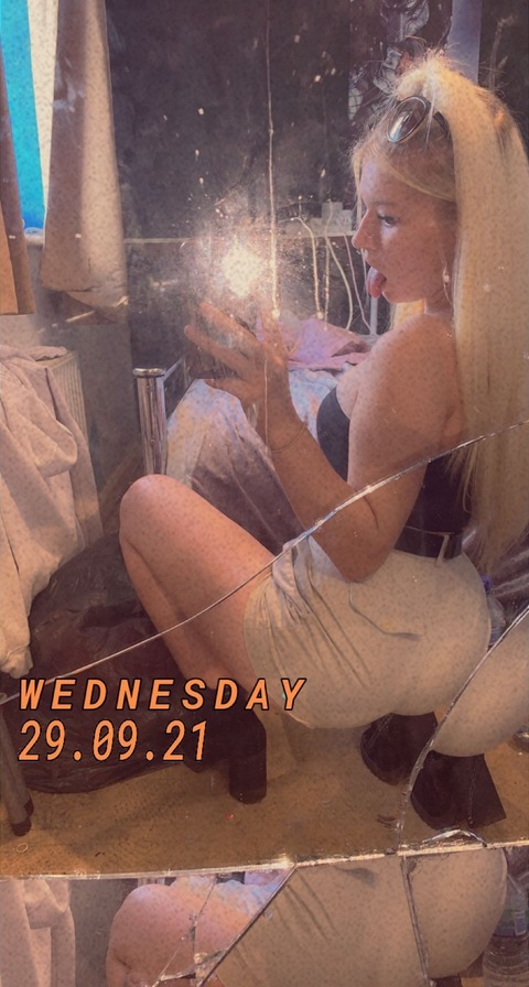 Kjc @kjcxo cover picture