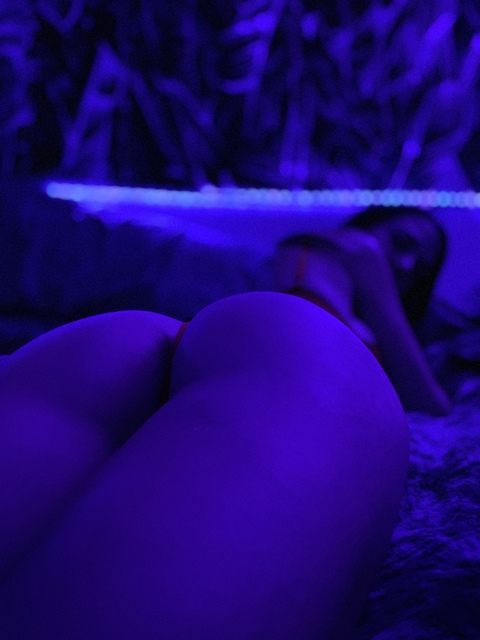 Krystalhazexxx @krystalhazexxx cover picture