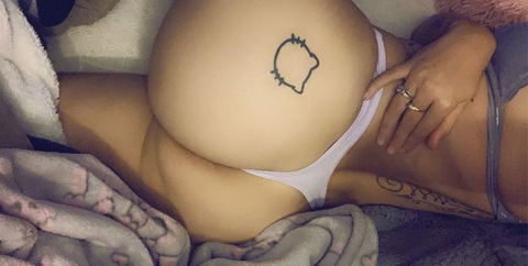 Lacey @lacey911 cover picture