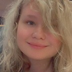 lakenmarie (Laken) OnlyFans Leaked Videos and Pictures 

 profile picture