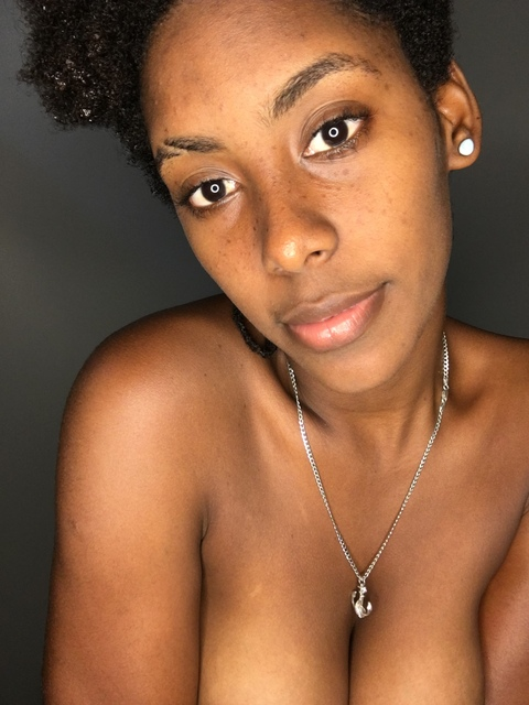 La MarleXXX @lamarlexxx cover picture
