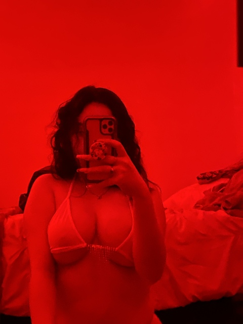 Lanena 🐰 @lanenah cover picture