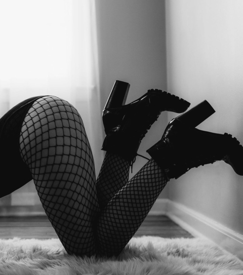 SecretLatina @latina_cmps23 cover picture