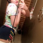 Lindsey (@lindsnoelle) Leak OnlyFans 

 profile picture