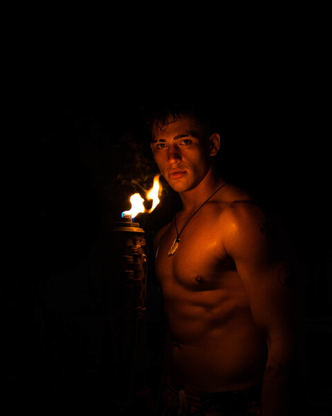 Tiger @lioncain cover picture