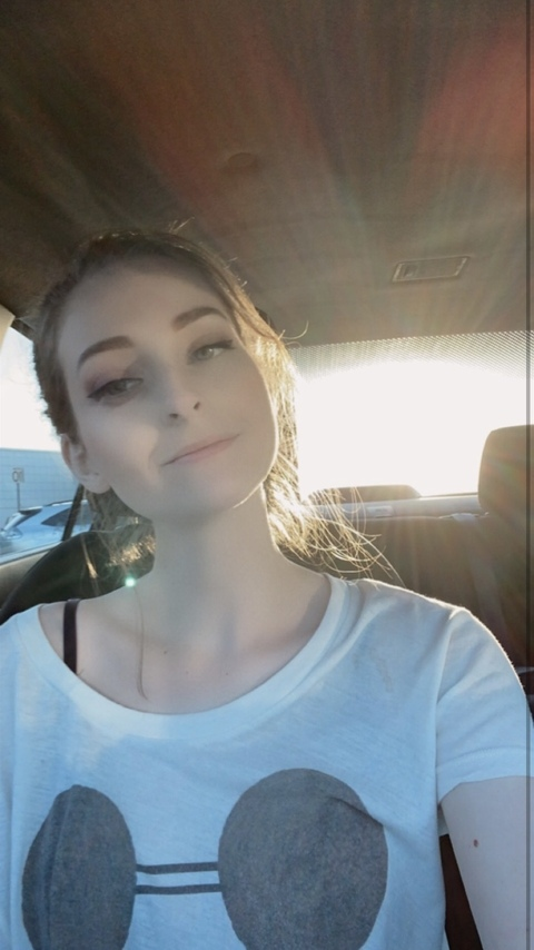 Liz @litlizfree cover picture