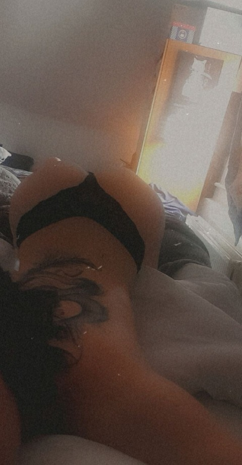 Nay @little.dragon cover picture