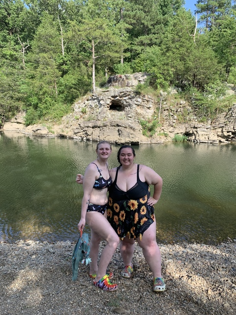 Lexi Rae @littlefuckingslut cover picture