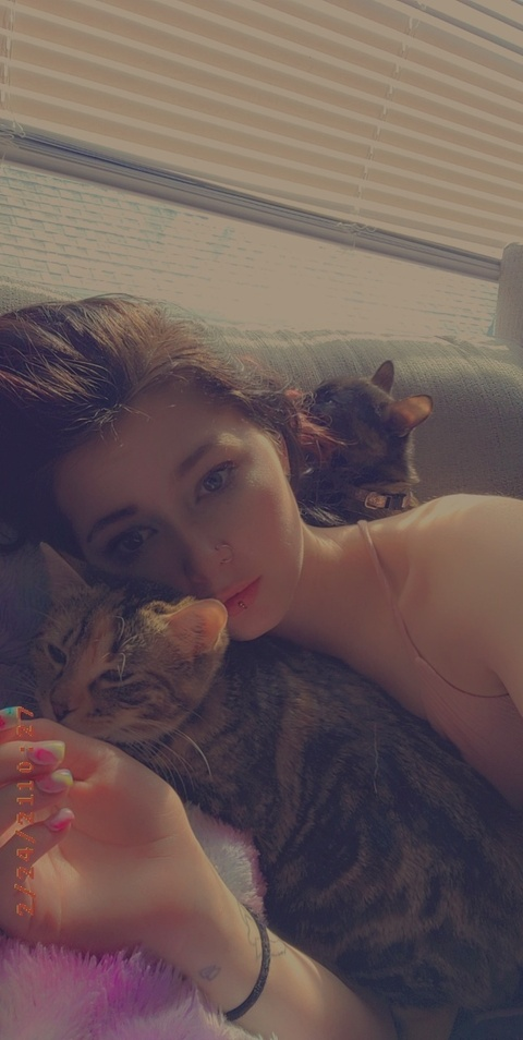 Angel Sunshine @littlesunshine5 cover picture