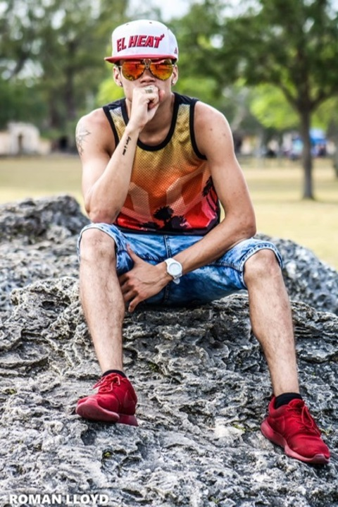 Chris Star @logothekid305 cover picture