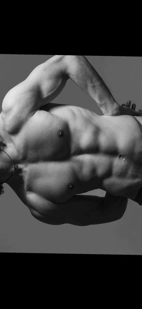 Christian Arciga @lookwhoshere cover picture