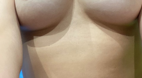 Cheeks🍑 @lu_cheeks cover picture