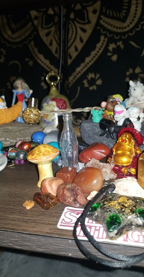 Psychedelic°mess @lunagana cover picture