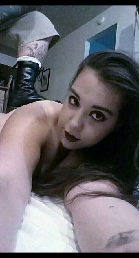 Lydia Lotus @lydia_lotus cover picture