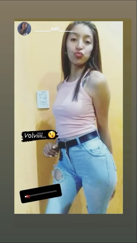 Belen @mabeelok cover picture