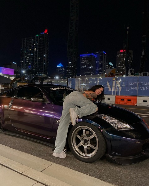 maddie🖤 @mad350z cover picture