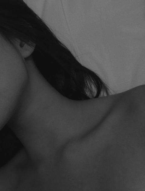 Mar @marvalentia cover picture