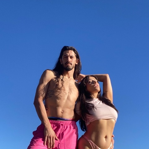 Meg and Jay @megandjay cover picture