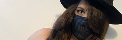 Lilly Mae @milkylilly cover picture