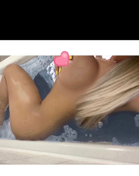Geordie Bimbo🌶 Top 6%🔥 @miss-rivers cover picture