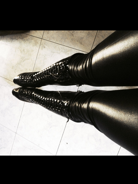 Miss FetishFeet @missfetishfeetita cover picture