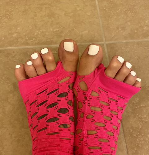 MissMermaidToes @missmermaidtoes cover picture