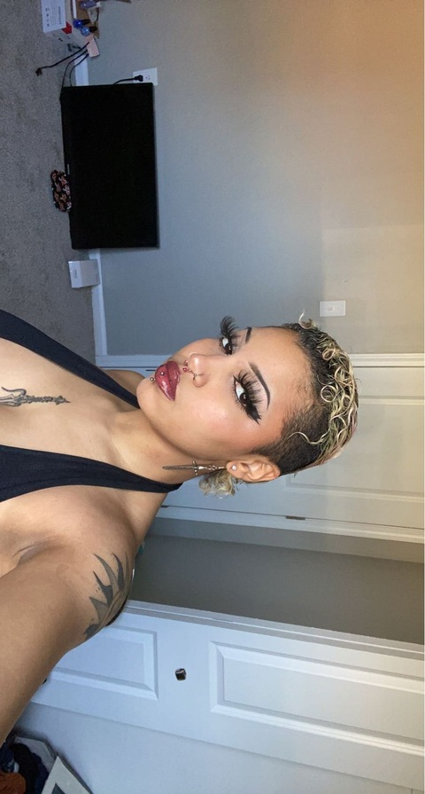 G baby @mizz_messa cover picture