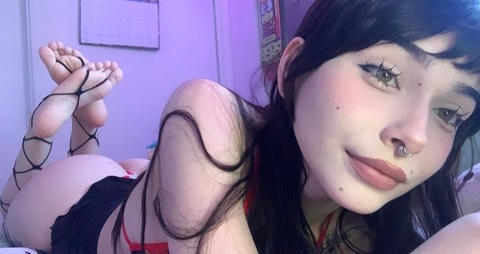 Mio @mochimio cover picture