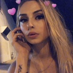 moxie.rian (Moxie Rian) free OnlyFans content 

 profile picture