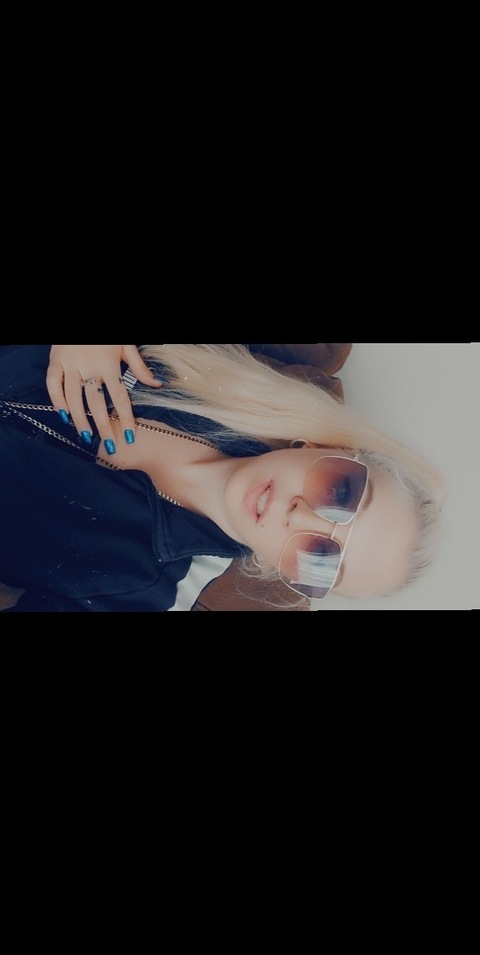 Misssassy90 @mrsloveme90 cover picture