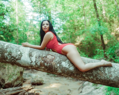 Myla Fraga @mylafraga cover picture