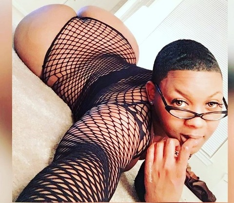 Mz Booteeful 💋 @mzbooteeful cover picture