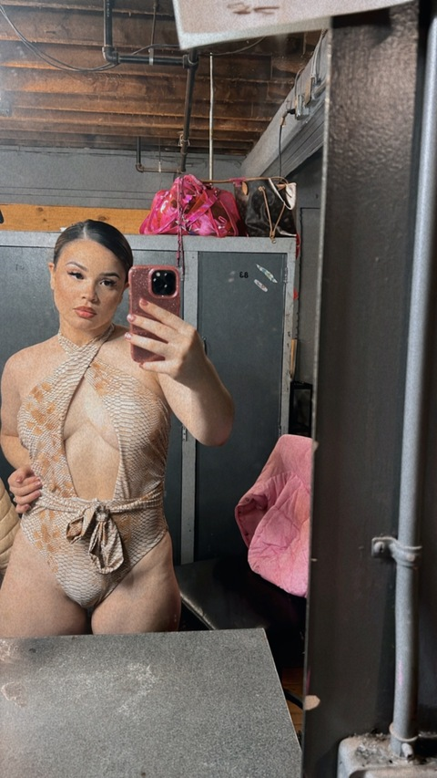 Natty Kat @natkattykat cover picture