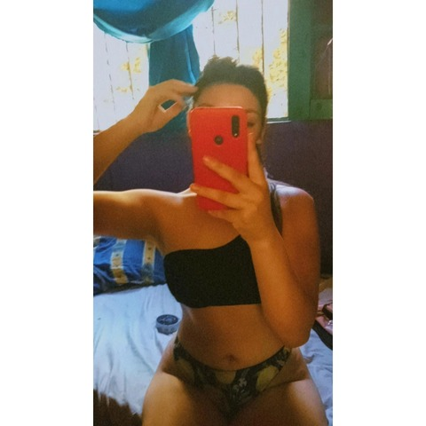 Baby hot 🔥 @nelaconeja cover picture