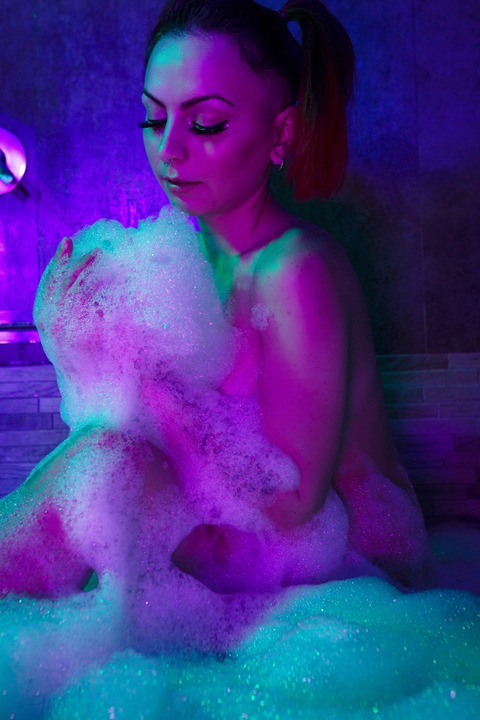 Eros_neon @neon_dpn cover picture