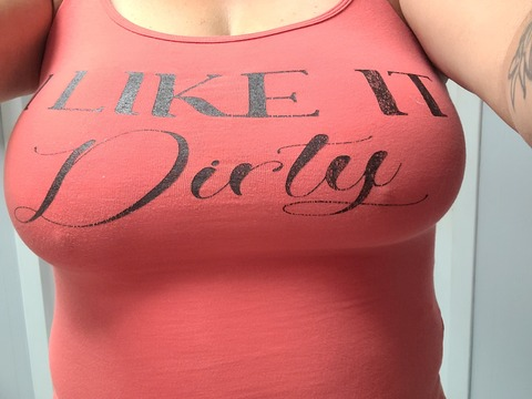 Nikki @nikki8118 cover picture
