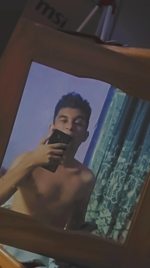 noe larios @noelarios64 cover picture
