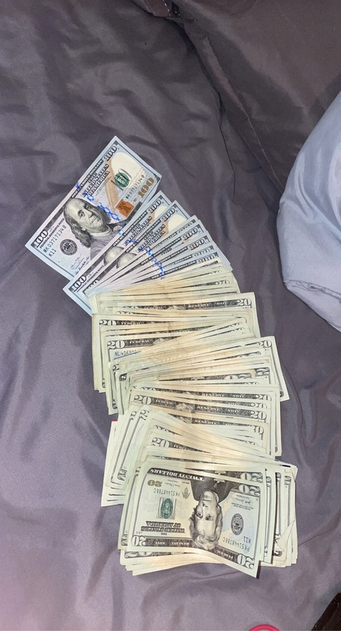 Cashmasterramon @notyouronlyfans69 cover picture