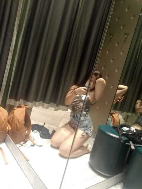 Ms Le @novo423 cover picture