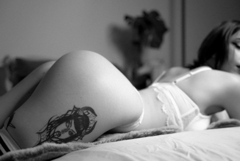 momo @npcmomo cover picture