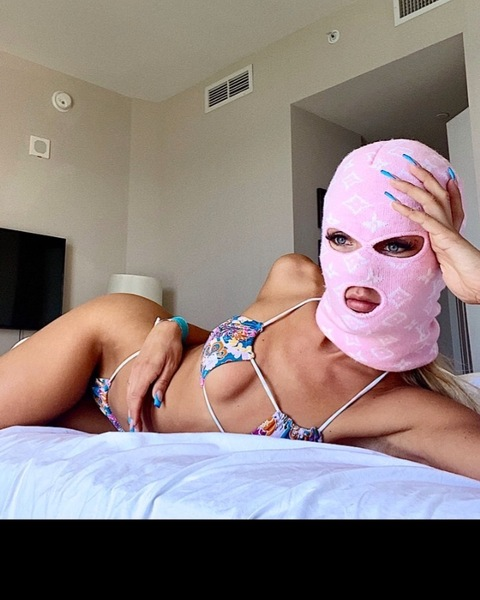T H E  S K I  M A S K  G I R L @officialskimaskgirl cover picture