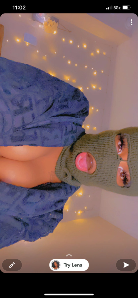 onlyadore @onlyadored cover picture