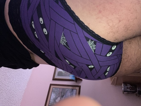 Pantyboi @panty_boi90 cover picture