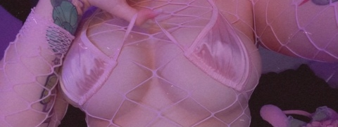 Peachy Waifu @peachywaifu cover picture