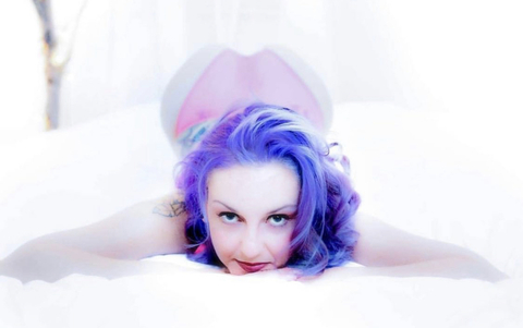 Phoenix Moonstone @phoenixmoonstone cover picture