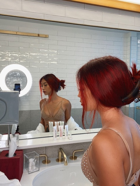 Sophia Mina @playbunyy cover picture